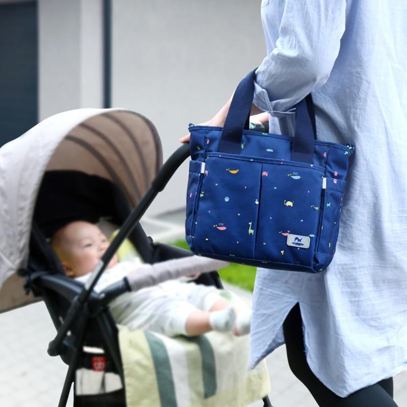 网红母婴包出门婴儿妈妈便携包超轻妈咪包妈咪包手提袋外出小轻便