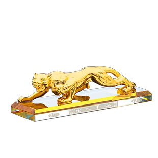 新款大气高档金钱豹汽车摆件车上中控台香水男士车载装饰香薰饰品