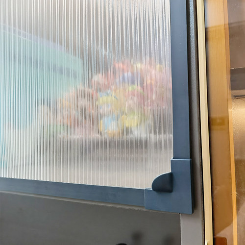 惠吉美梦长虹玻璃帘防尘