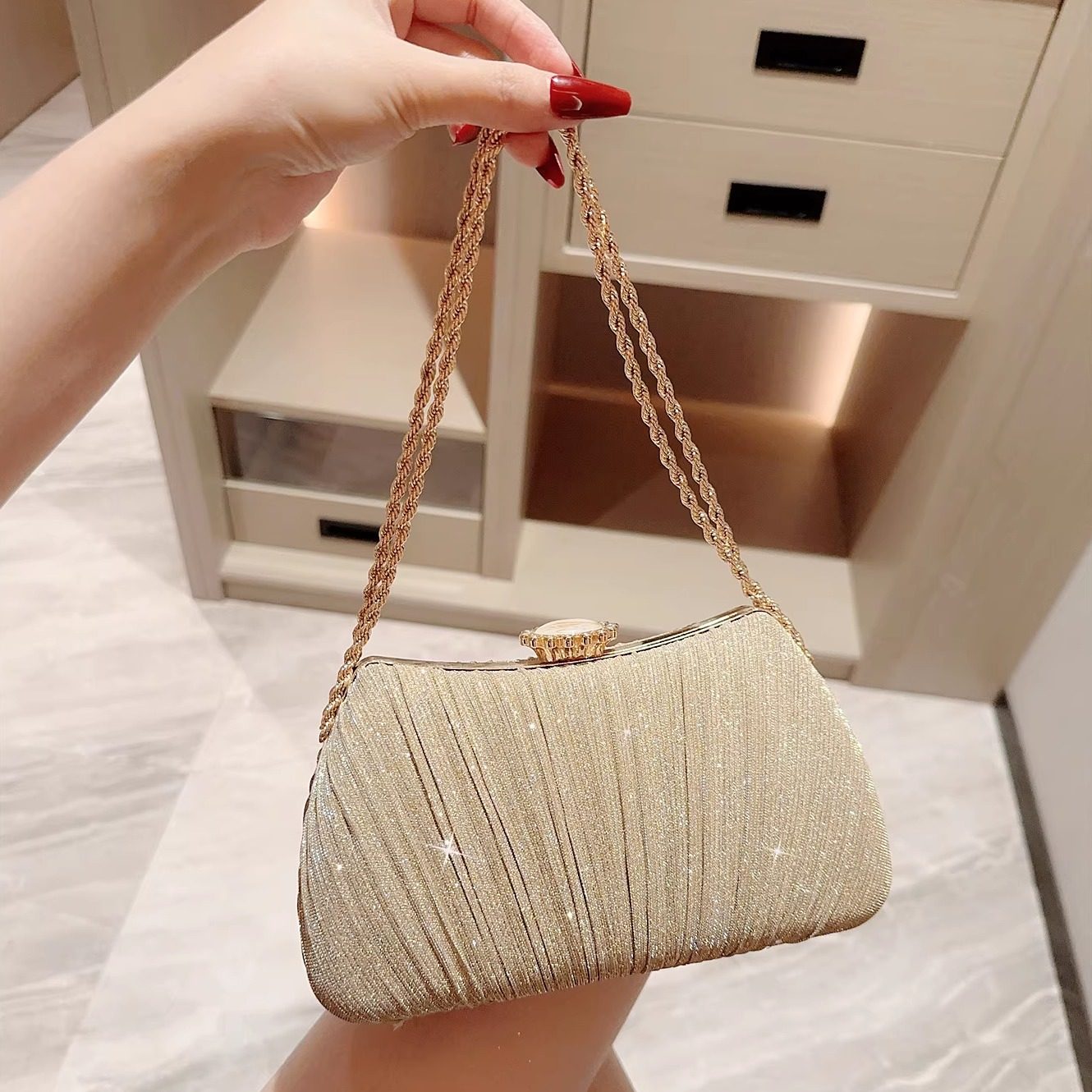 晚宴包配旗袍的包新娘婚礼手抓包