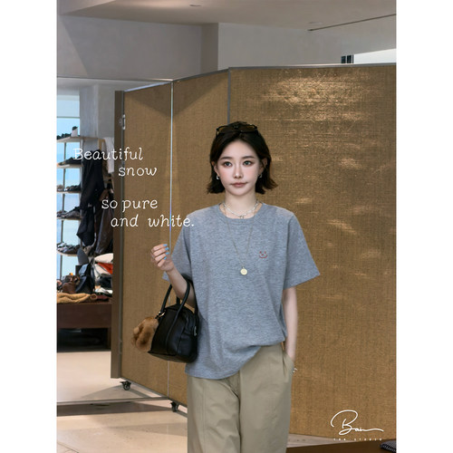 佟小白TXB 灰色笑脸印花短袖上衣手工刺绣印花肌理感圆领t恤女