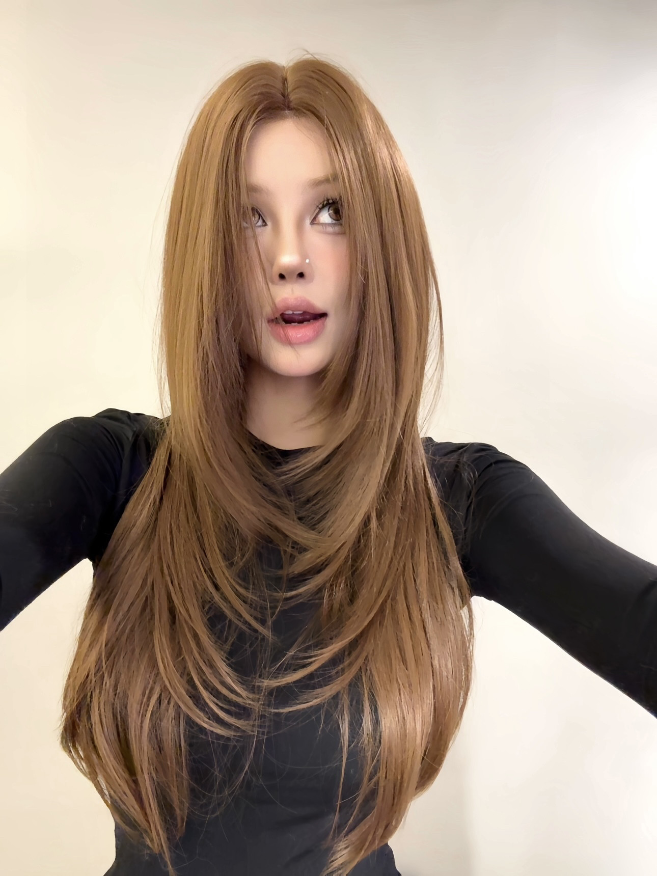 thumbnail for Savage picks up treasure caramel chestnut brown high level medium part small lace high temperature silk wig set