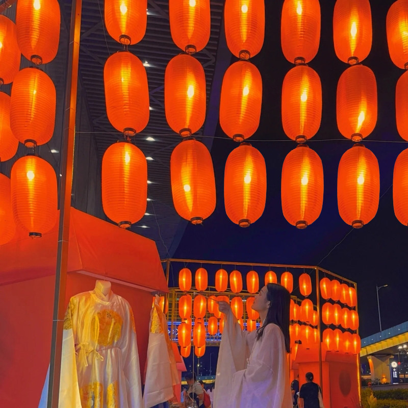 古风灯笼串夜市集市汉服古装拍照国风中秋道具红色灯笼墙定制印字