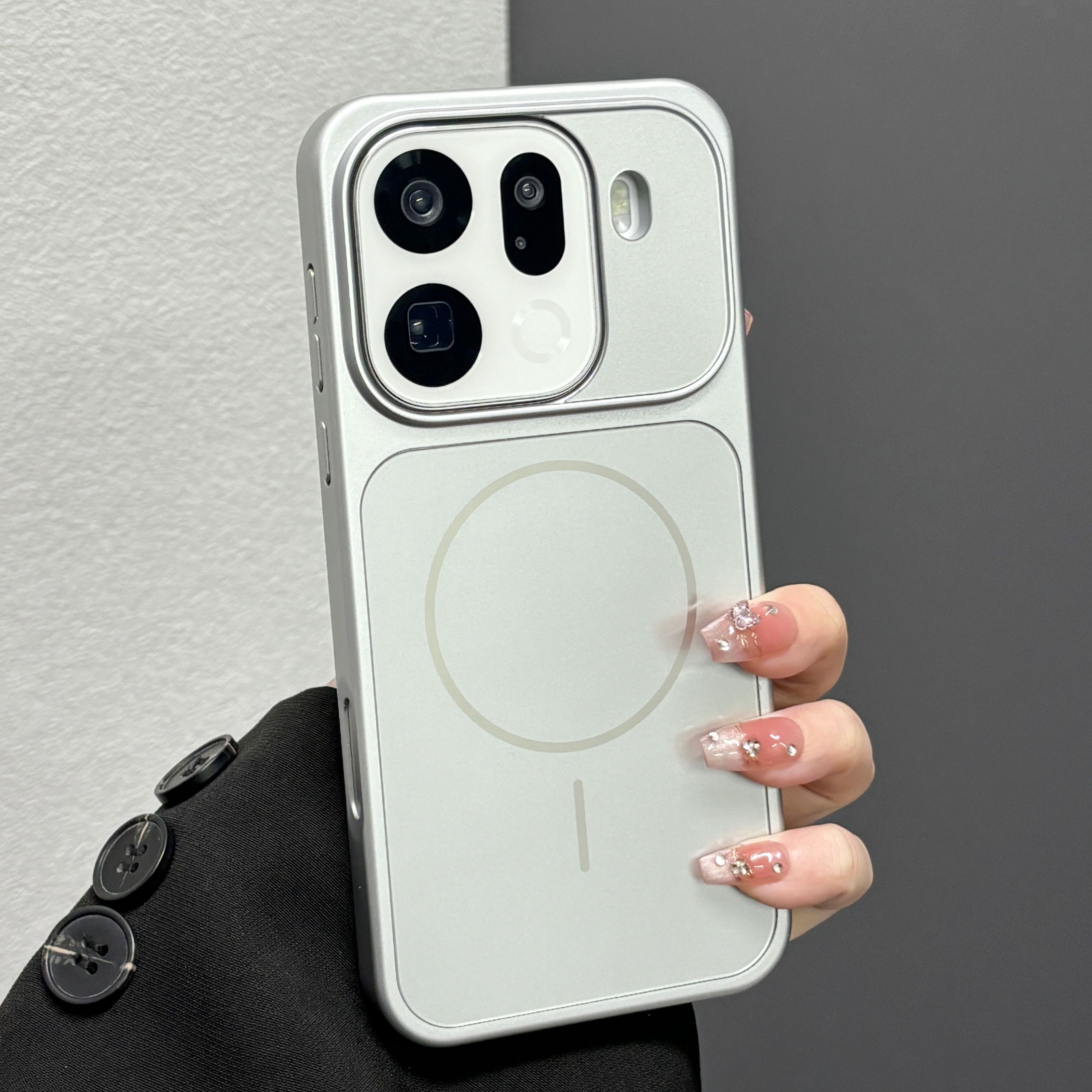 秒变17promax纯色磁吸手机壳