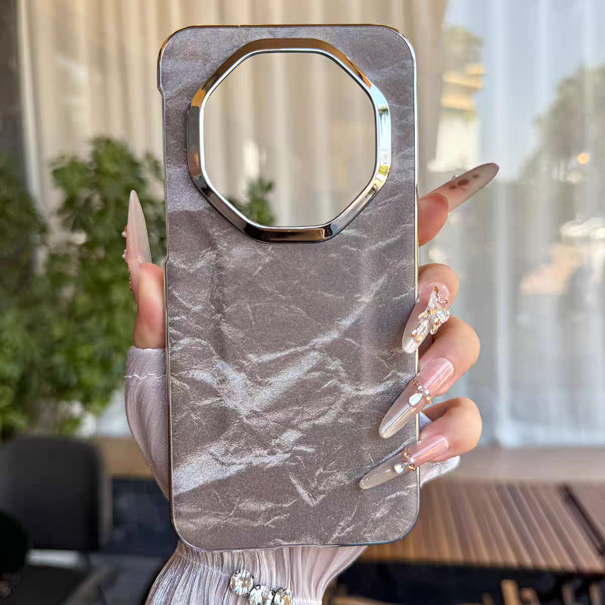 雪山皮纹高级感手机壳