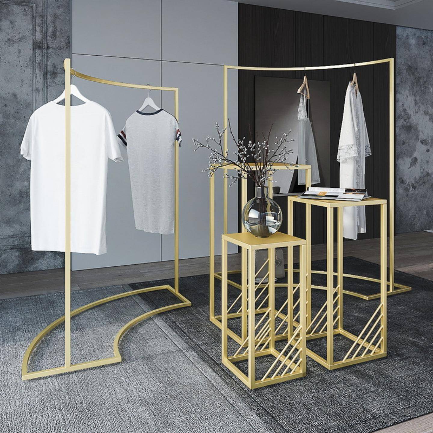 服装店弧形中岛展示架屏风半圆形图片