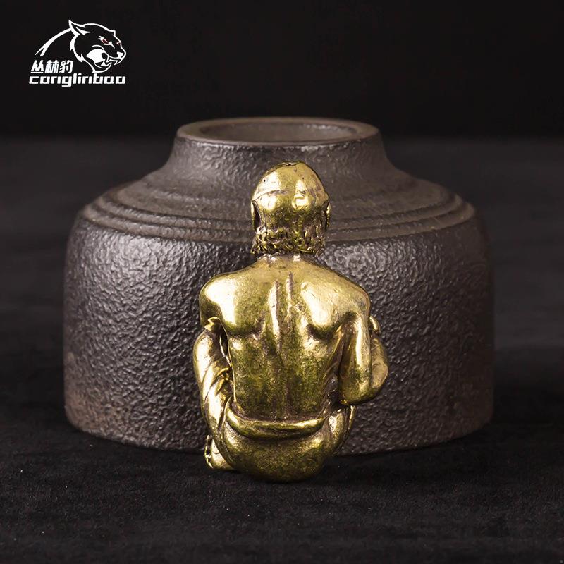 茶黄铜苦桌僧达摩BJ4坐姿佛像摆件达摩师静坐复古铜像祖面几摆件