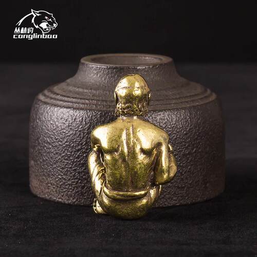 茶黄铜苦桌僧达摩BJ4坐姿佛像摆件达摩师静坐复古铜像祖面几摆件