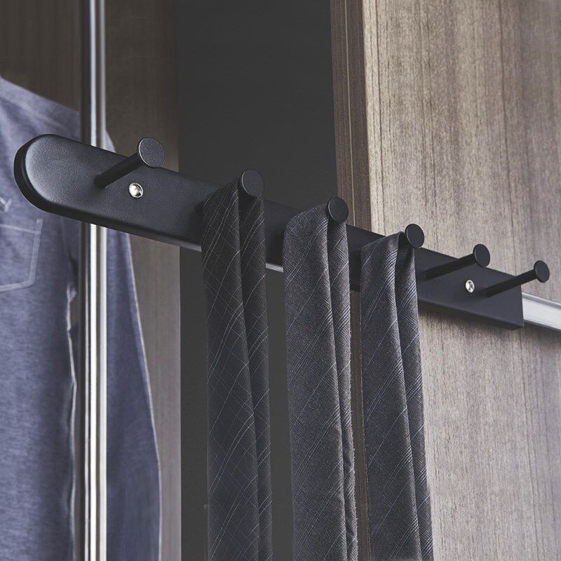 衣柜侧面挂钩架轨道拉出式多功能挂架柜壁挂钩衣柜五金配件推拉架