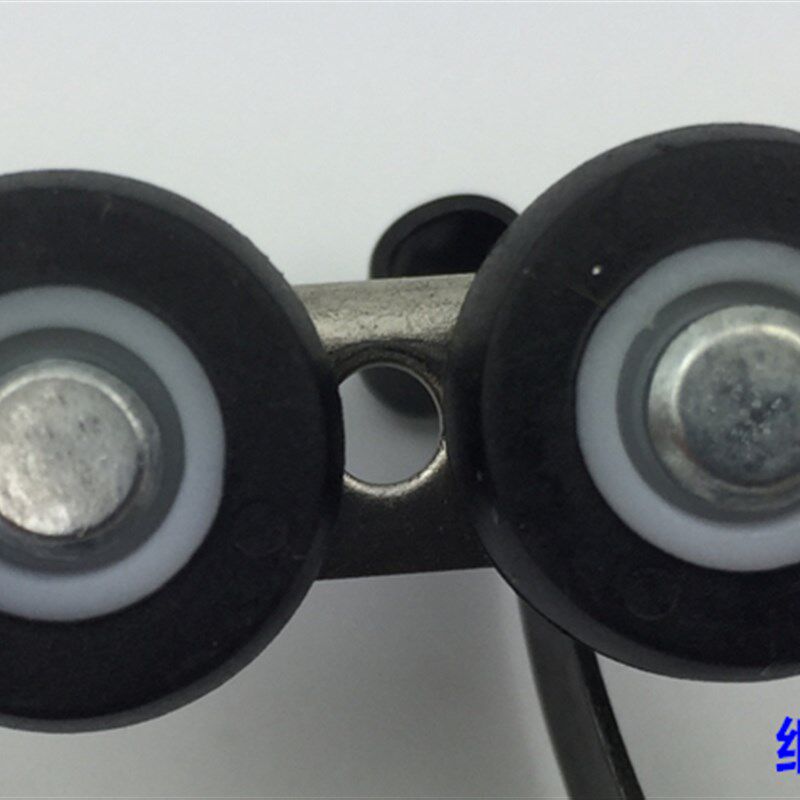 衣柜推拉移门滑轮 隐轮 壁柜趟门衣柜厨房隔断门上下轨道滚轮配件