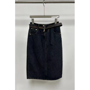 【茱莉福利早场】半裙MLE478Q后拍接受劝退