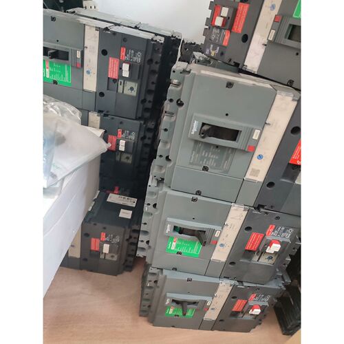 客服在线:施耐德CVS100F 160F 250F 4P63/100/【议价】