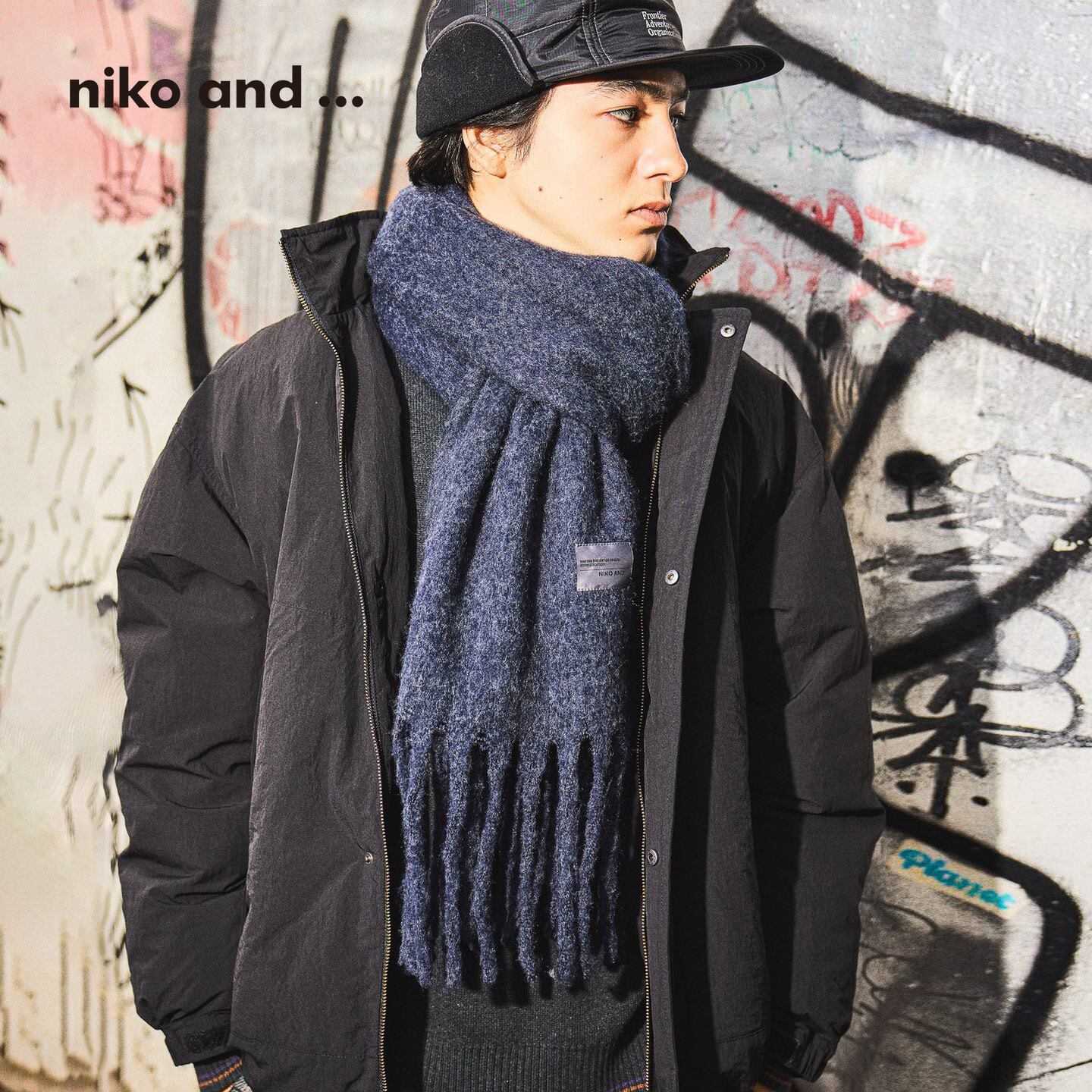niko and ... 2025冬季新款日系拼色棉花糖流苏围巾