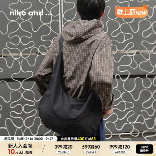 niko and ...包袋2026新款尼龙大容量月牙形斜挎饺子包1057459