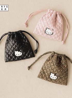 LOWRYS FARM Sanrio联名2025新款菱格Kitty抽绳收纳包580254