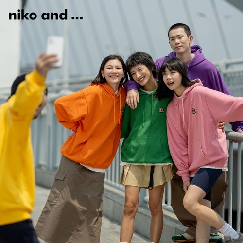 nikoand...日系学院风水果卫衣