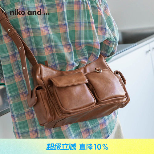 niko and ...挎包2025新款通勤便携多功能拉链包250257