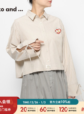 niko and ...PEEP插画师联名款2025冬季新款条纹绑带上衣574713