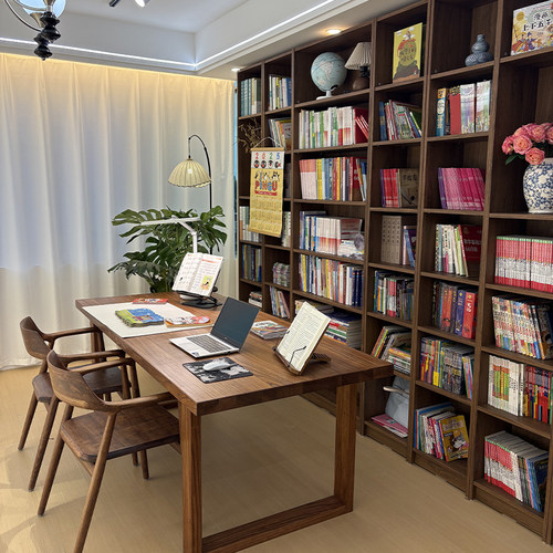 泊逸书柜+层高可调节+宽度可组合