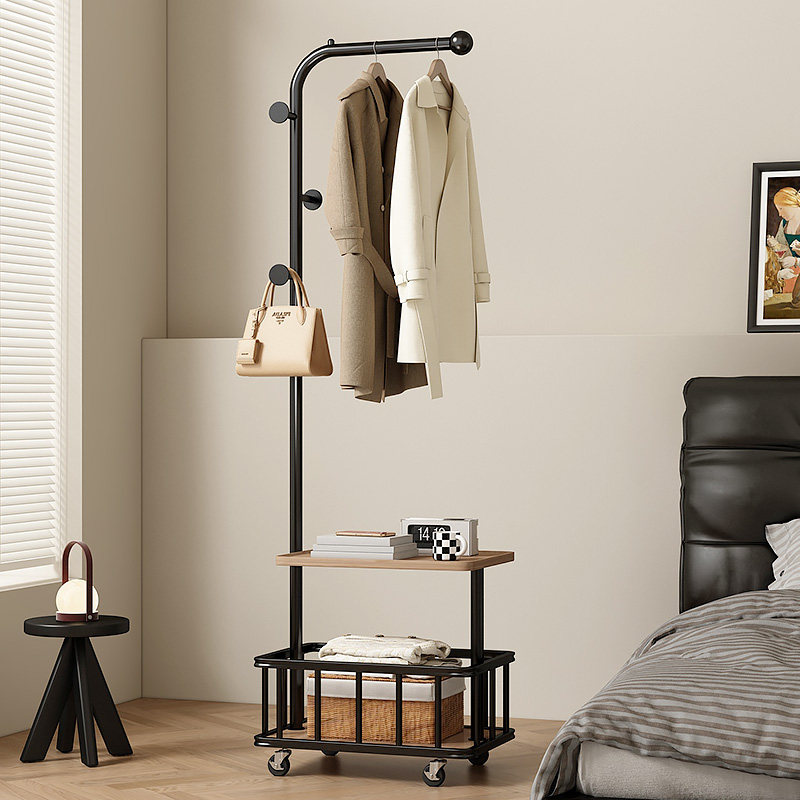 高颜值卧室轻奢落地衣架