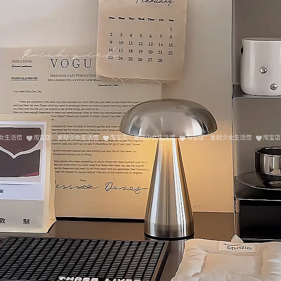 台灯卧室床头灯高级感轻奢书桌触摸氛围灯户外便携夜灯充电小夜灯