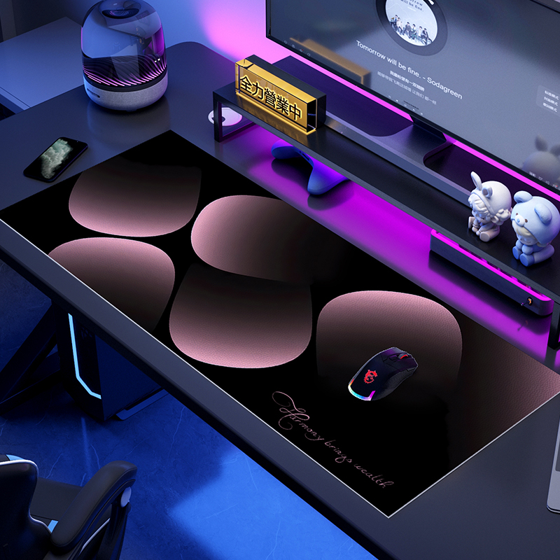 鼠标垫轻奢高级感电竞桌垫耐脏防滑键盘垫大尺寸pvc电脑桌面垫子