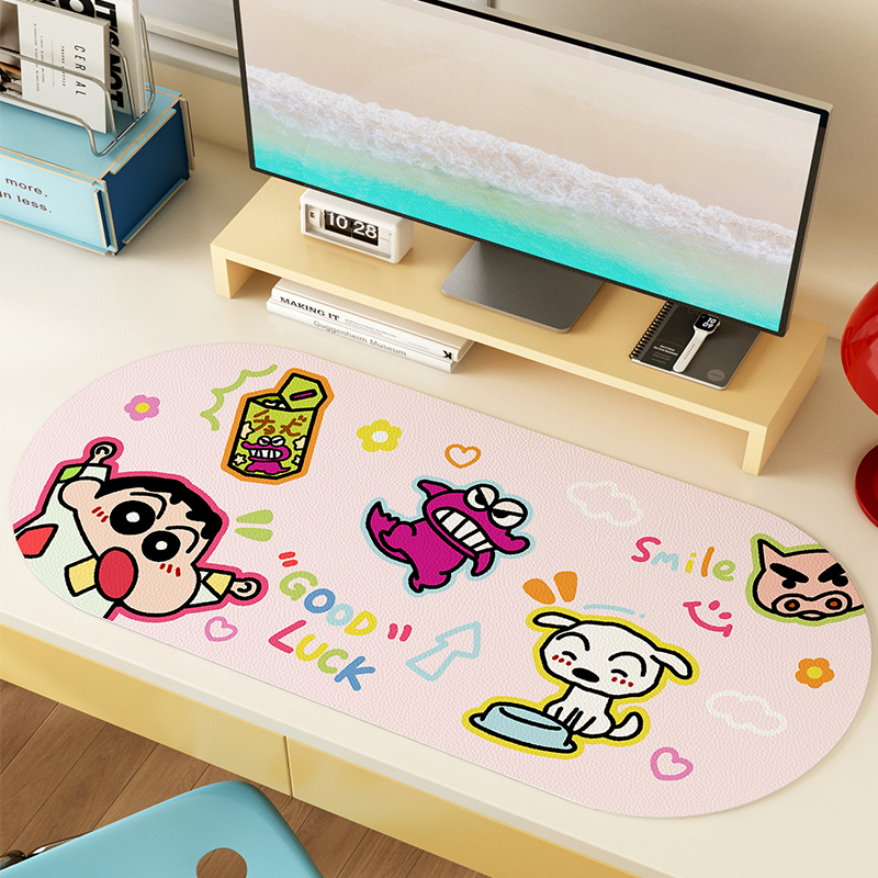 蜡笔小新学习桌垫粉色电脑桌布椭圆鼠标垫卡通可爱学生书桌保护垫