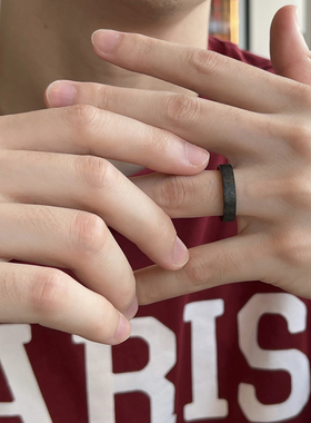 磨砂单身戒指男无名指暗黑小众个性黑色钛钢百搭基础款食指男戒潮