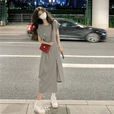 灰色开叉T恤连衣裙子女气质夏季设计感小众收腰修身短袖休闲长裙