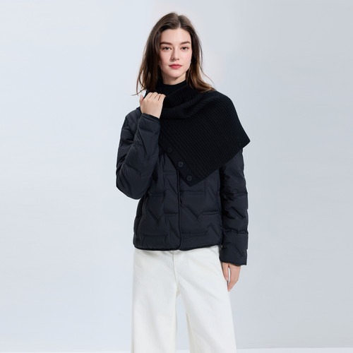 丽雪leisure2025冬新款90白鸭绒轻薄羽绒服短款外套针织围脖