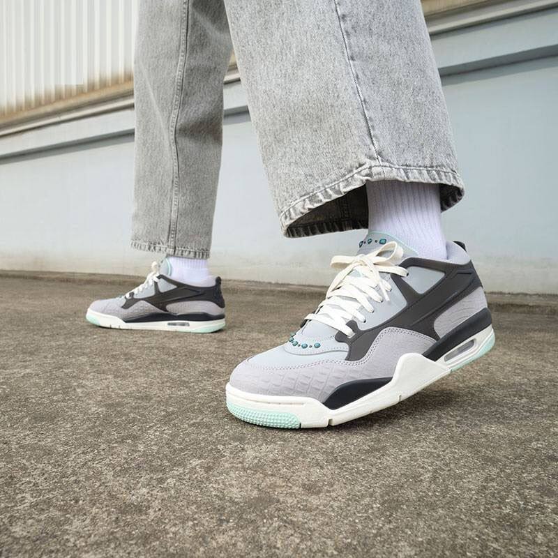 NIKE/耐克 JORDAN 运动休闲舒适缓震低帮男鞋篮球鞋IH7320-031
