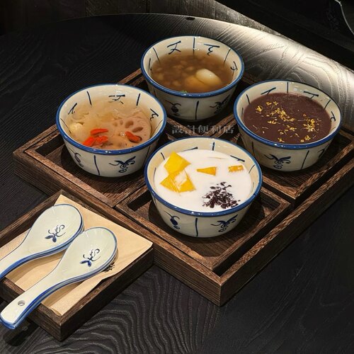 新中式国风青花瓷中式陶瓷盖碗茶杯复古餐具甜品杯子糖水四拼碗