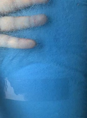 超薄7克服装裁i床裁剪隔层隔色蓝色白色不织布衬纸不褪色透气整卷