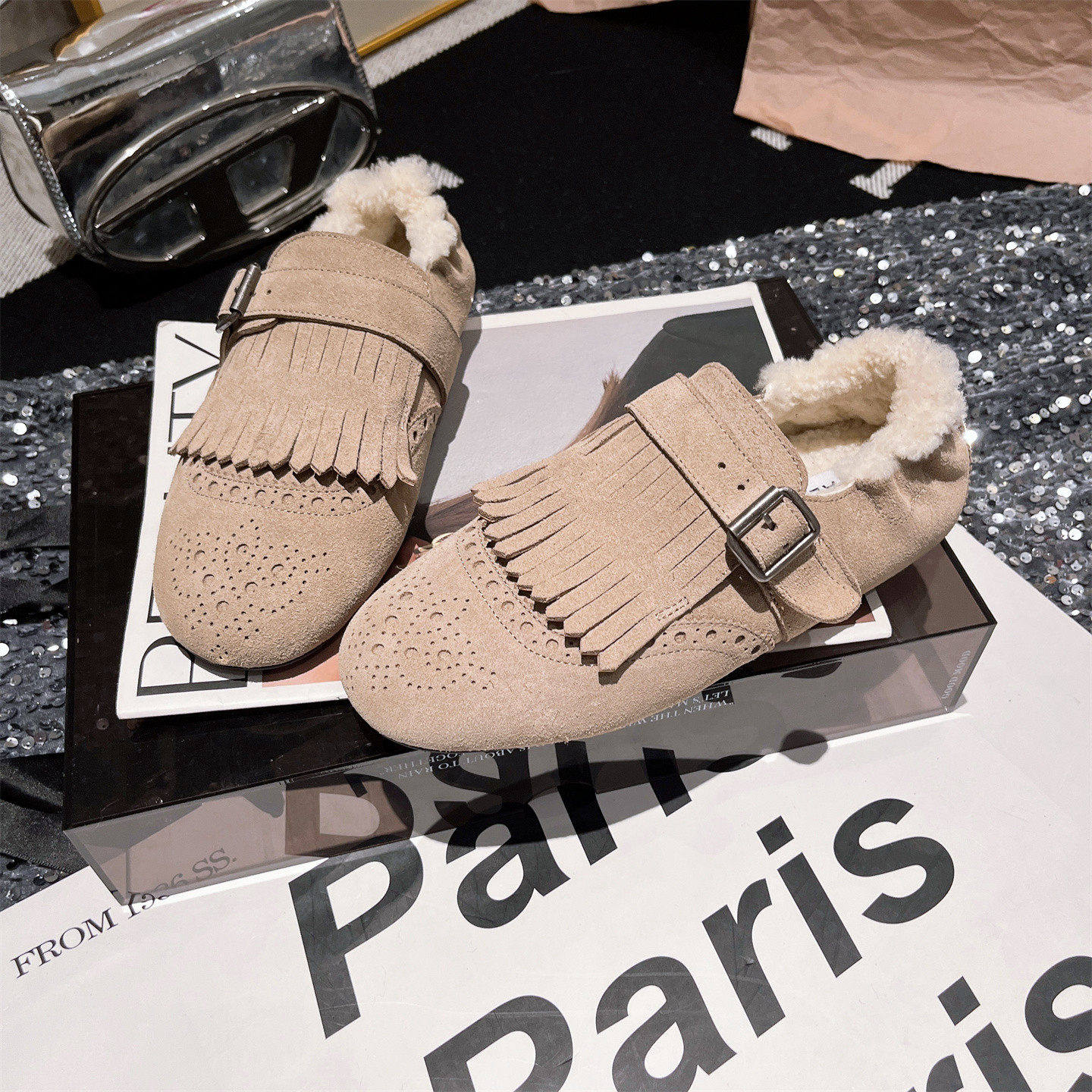 真皮羊毛版~欧货流苏金属扣加绒毛毛鞋乐福鞋勃肯鞋平底红色女鞋,女鞋,勃肯鞋/软木鞋,淘宝优惠券,粉丝福利购,淘宝优惠卷