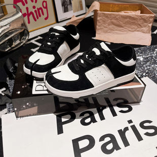 2026新款小众设计分趾猪蹄鞋休闲鞋小白鞋熊猫鞋运动鞋德训鞋女鞋