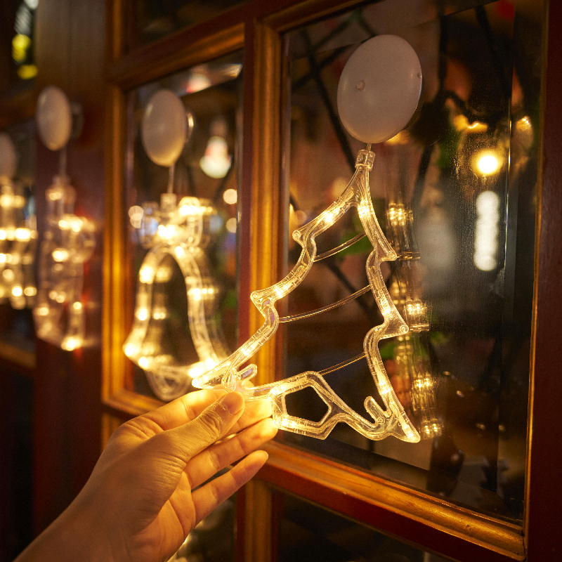 布置圣诞节装饰品创意