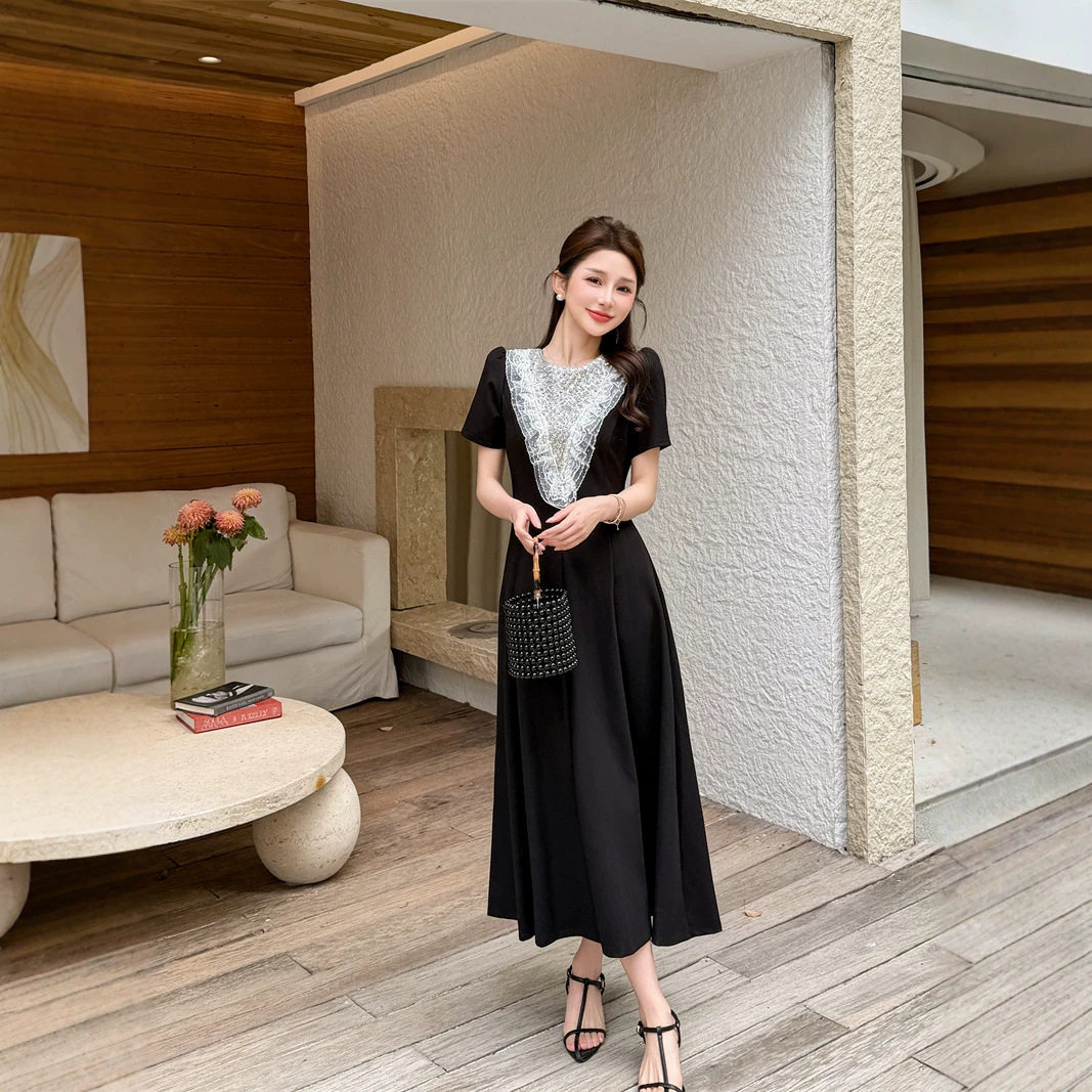 气质大方重工钉珠拼接花边短袖连衣裙女装2026新款休闲大摆大码群