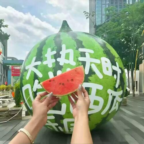 户外大型仿真西瓜充气气模可定制