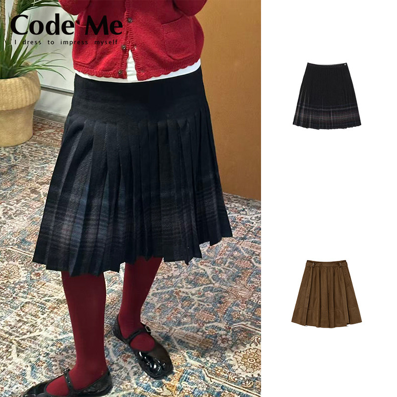 LOWCLASSIC时尚半裙