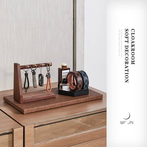 MOON慕空间现代简约样板房衣帽间男士梳妆台皮带香水饰品摆设道具