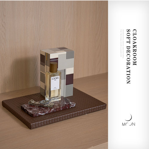 MOON慕空间样板房衣帽间摆件皮质托盘香水手表全屋定制展厅装饰品