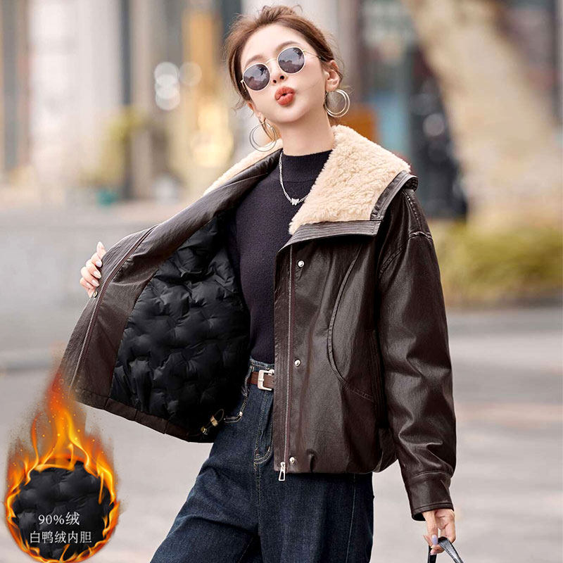 大翻领PU皮面羽绒服女冬季短款2025年新款时尚洋气高端爆款小个子