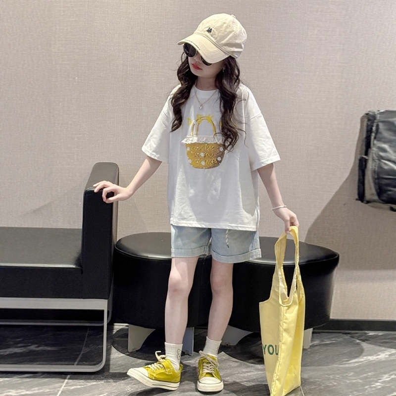 女童夏装套装2025新款女大童时髦洋气短袖儿童夏季牛仔短裤两件套