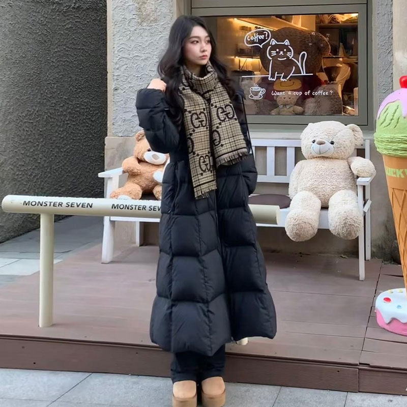 在逃公主同款加厚显瘦过膝羽绒服