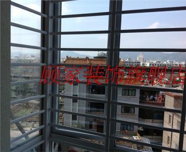 泰州定做新款铝合金防盗网防盗窗防护栏白色玻璃窗护栏
