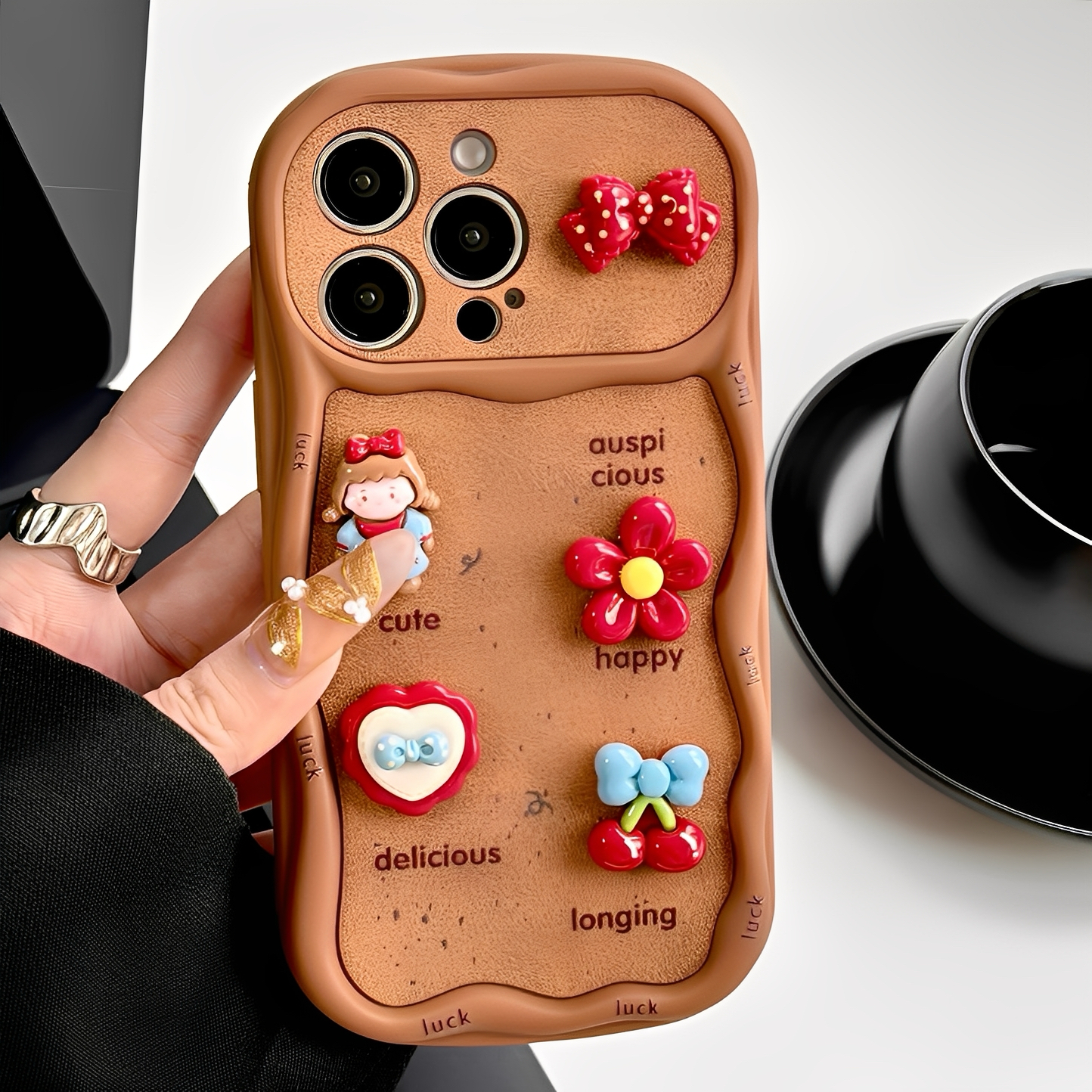 趣味可爱樱桃女孩适用iphone16pro苹果17手机壳13秋冬新款15pro小众棕色14proamx全包防摔外壳带吊坠挂绳女款