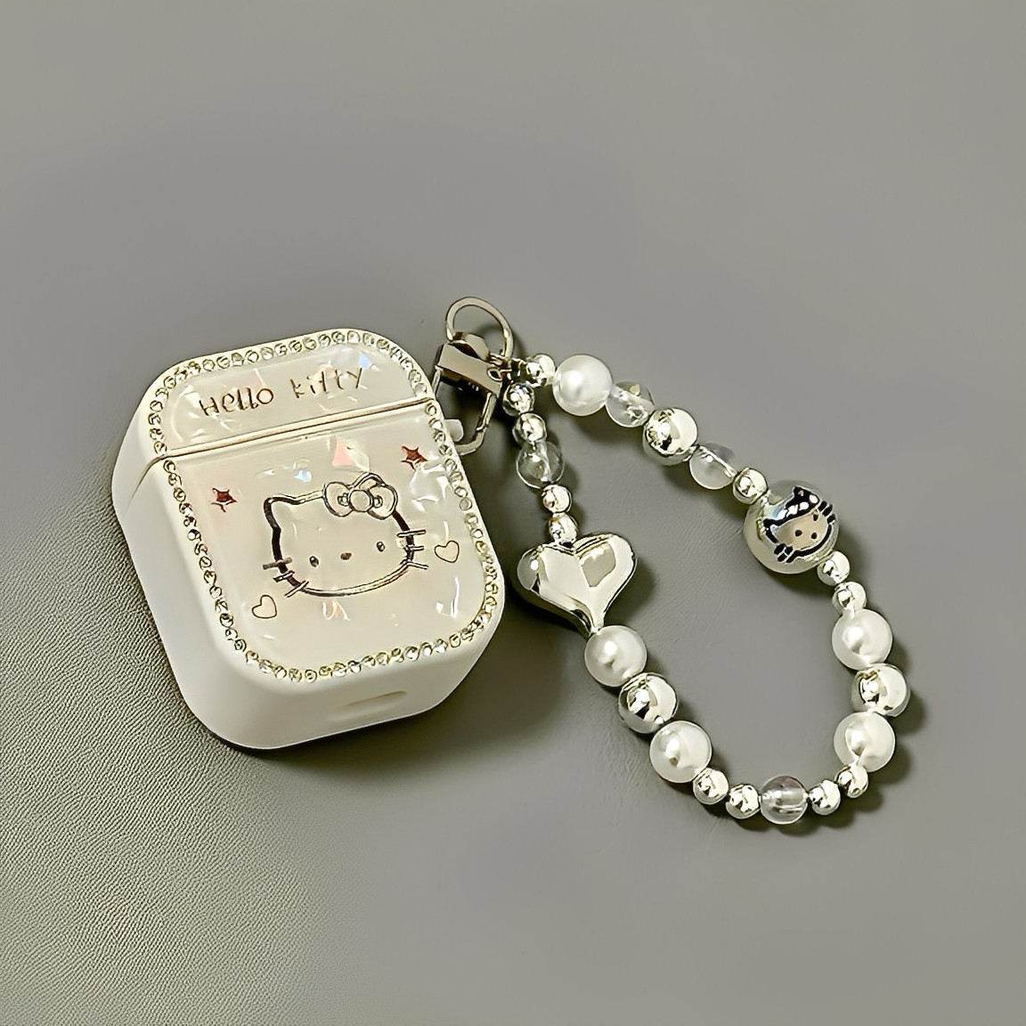 适用Airpods Pro3耳机保护套镶钻可爱KT猫咪苹果耳机套AirPods4/3保护壳带挂绳airpods1/2代蓝牙耳机壳高级感