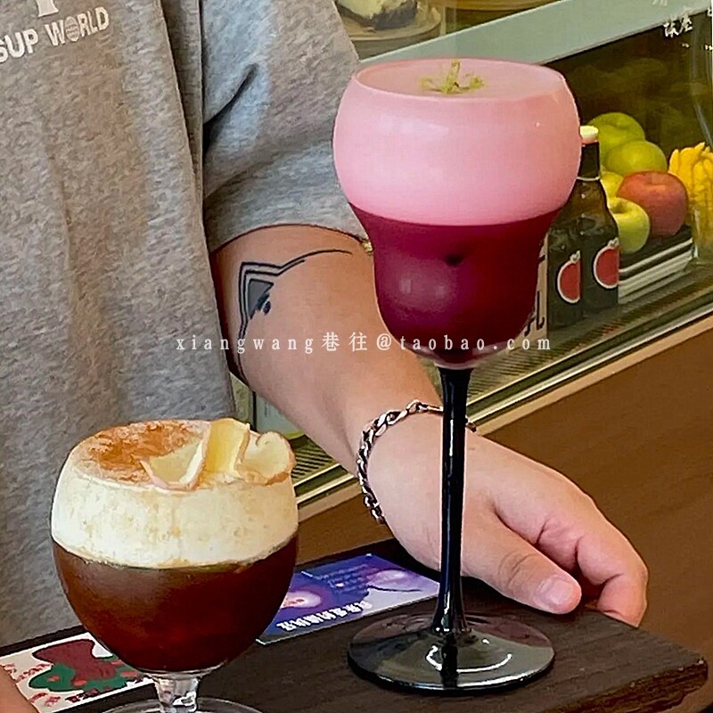 小众高级感黑色杆高脚杯子玻璃