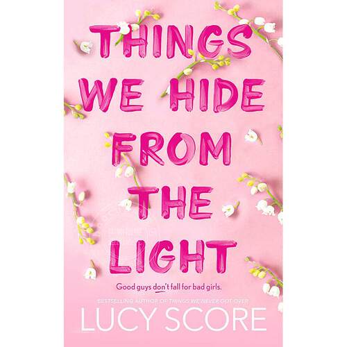 现货 我们在光明面前隐藏的东西 北美晋江文学 Knockemout系列 TikTok畅销 Lucy Score 英文原版 Things We Hide From The Light