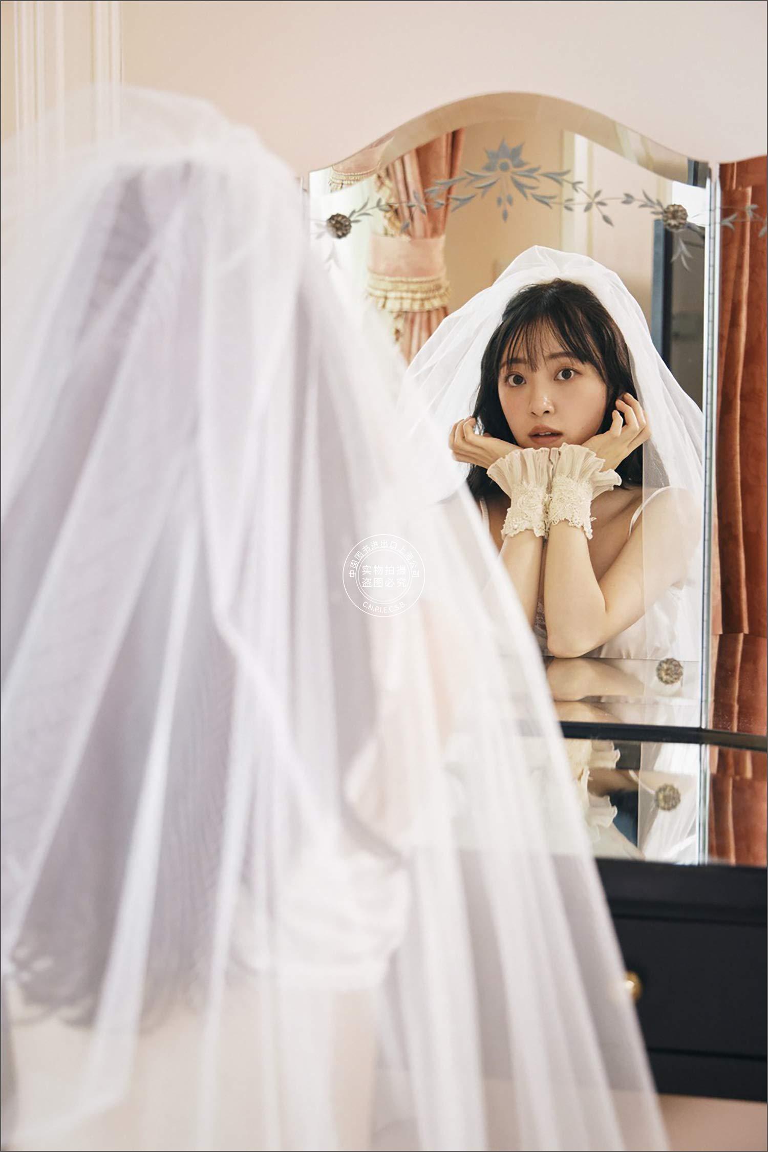现货 进口日文 写真乃木坂46卒業記念 堀 未央奈 1stフォトブック いつのまにか